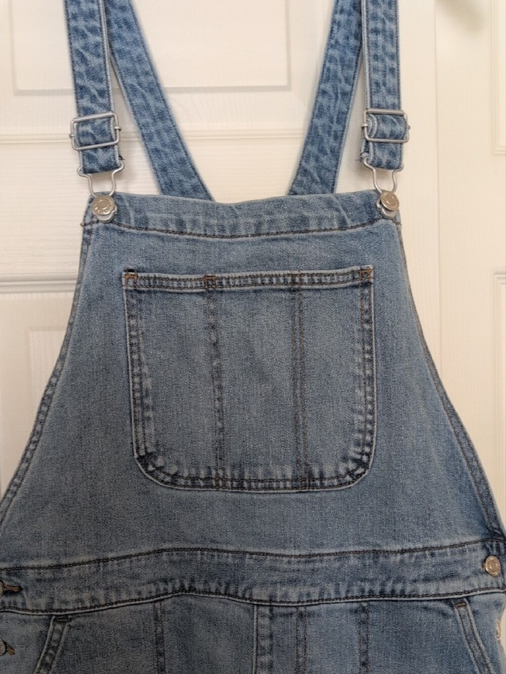 Old Navy Light Wash Denim Women's Overalls - Picture 4 of 5